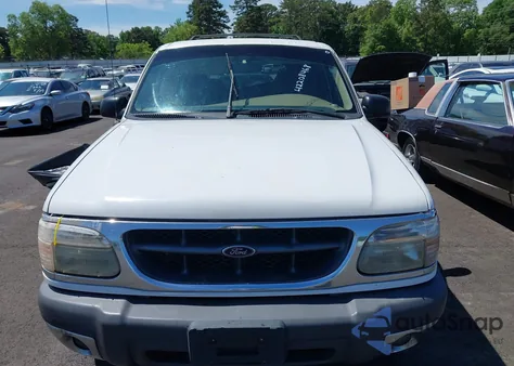 2000 Ford Explorer Xlt from USA, damaged, VIN 1FMZU63E3YUB34927